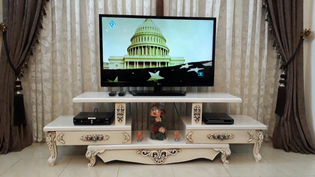 میز تلویزیون lcd ساده هایگلاس